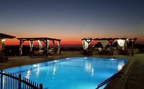Ataviros Hotel